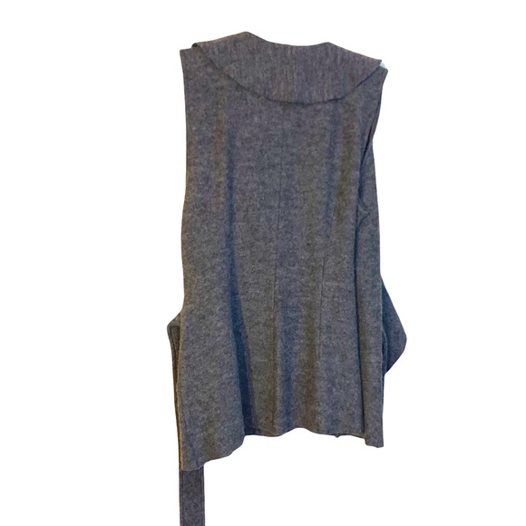 100% wool Marisa Christina charcoal gray ruffled tie wrap vest size medium - Picture 2 of 8